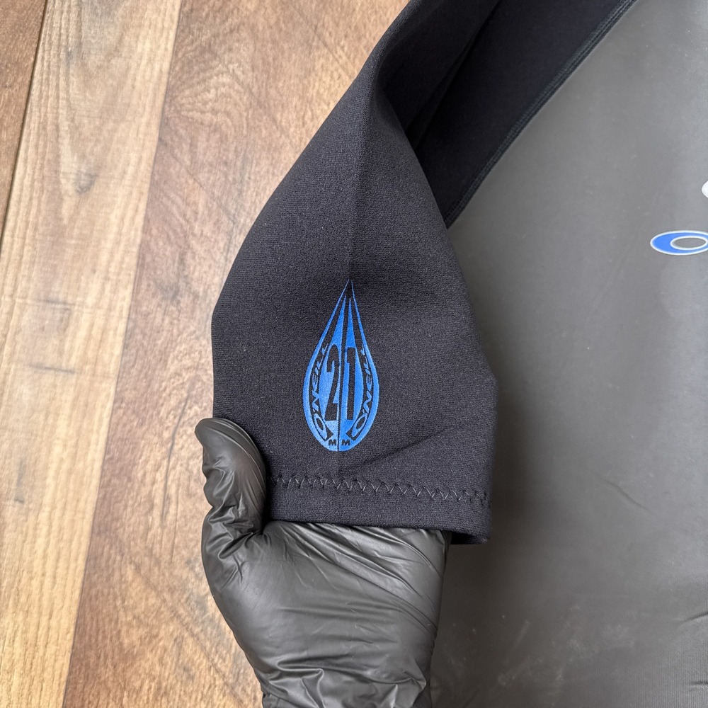 Vintage ONeill Reactor 2 MM Wetsuit Mens XL Black Blue Short Sleeve Surfing 6851 - Picture 4 of 14
